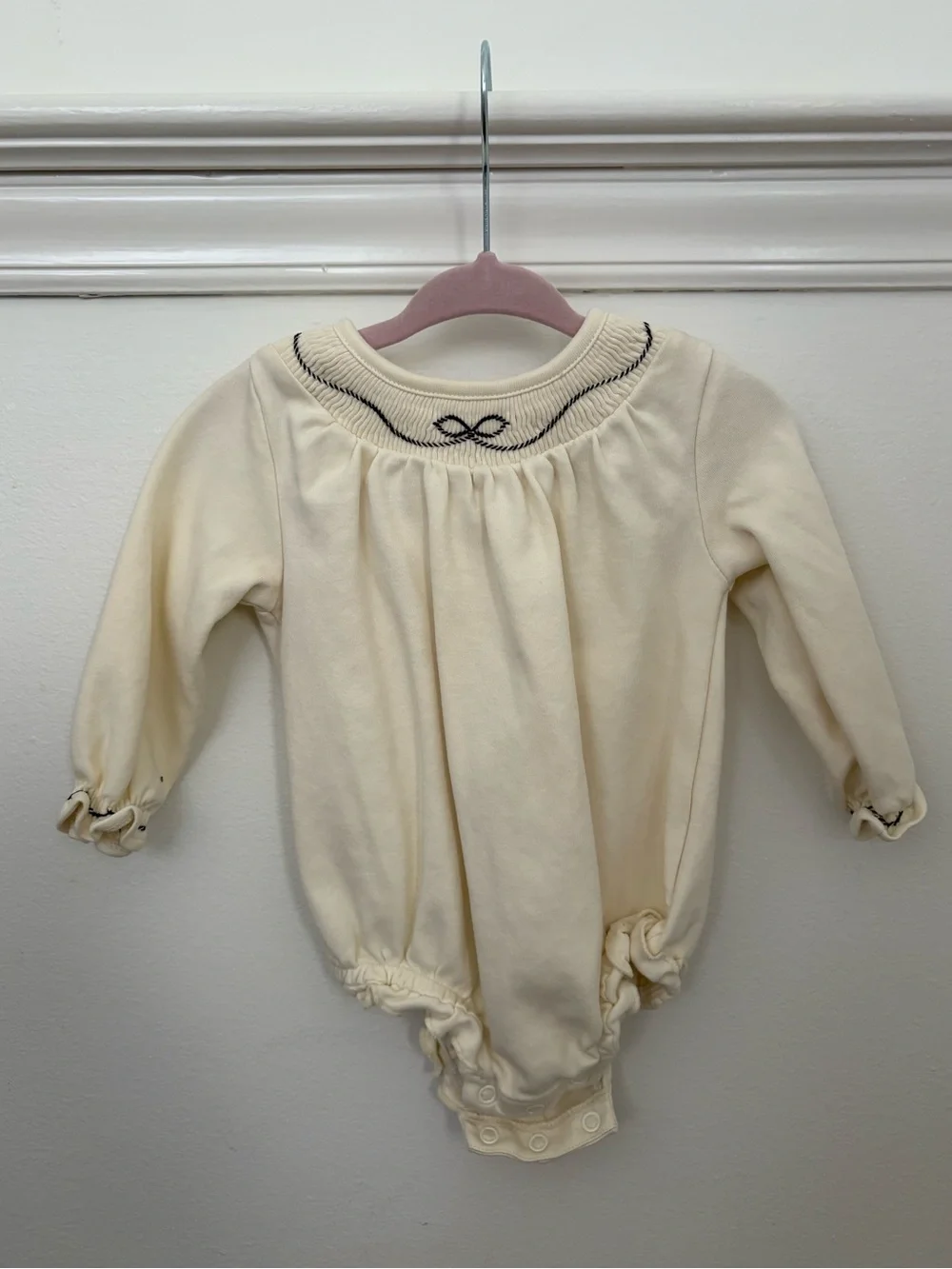 TBBC L/S Cream Smocked Bubble